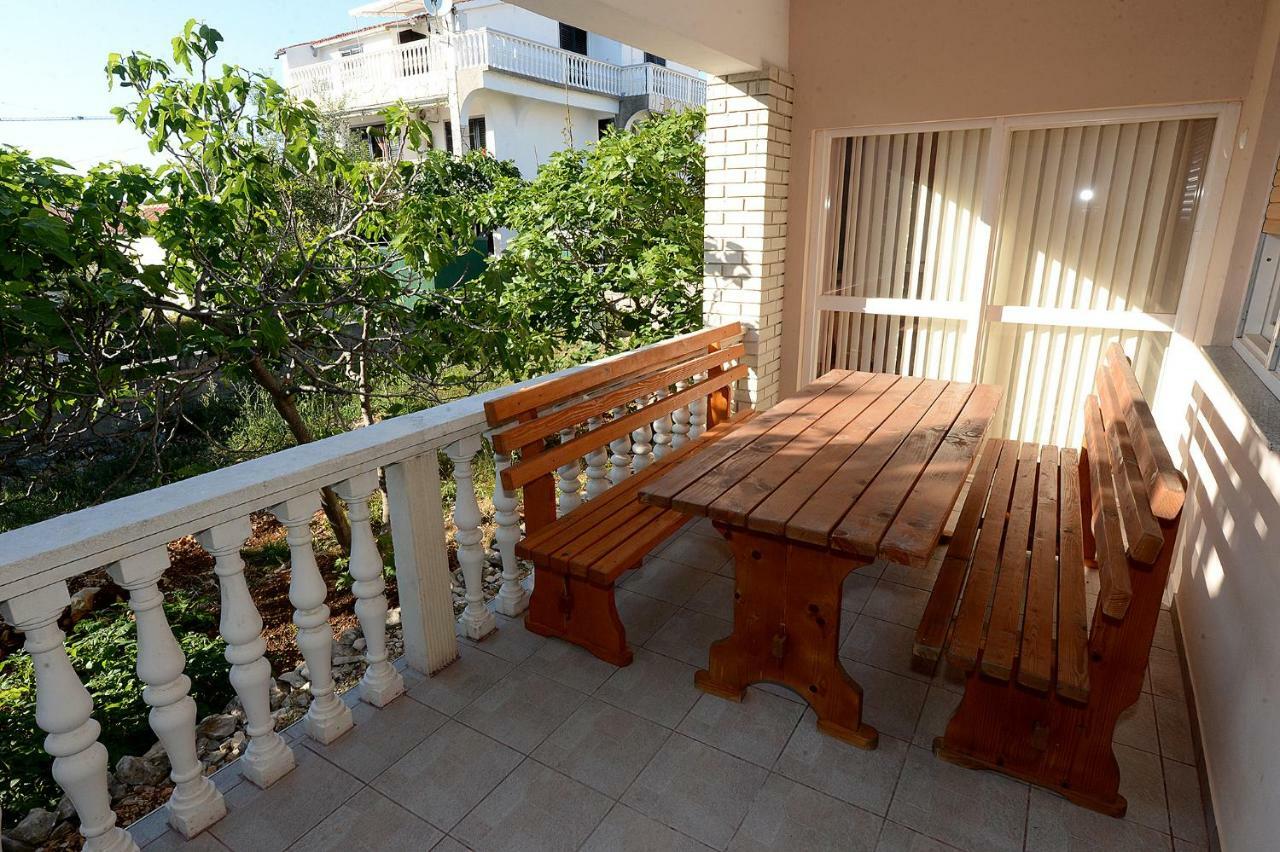 Apartment Kod Stipe Vrsi Exterior photo